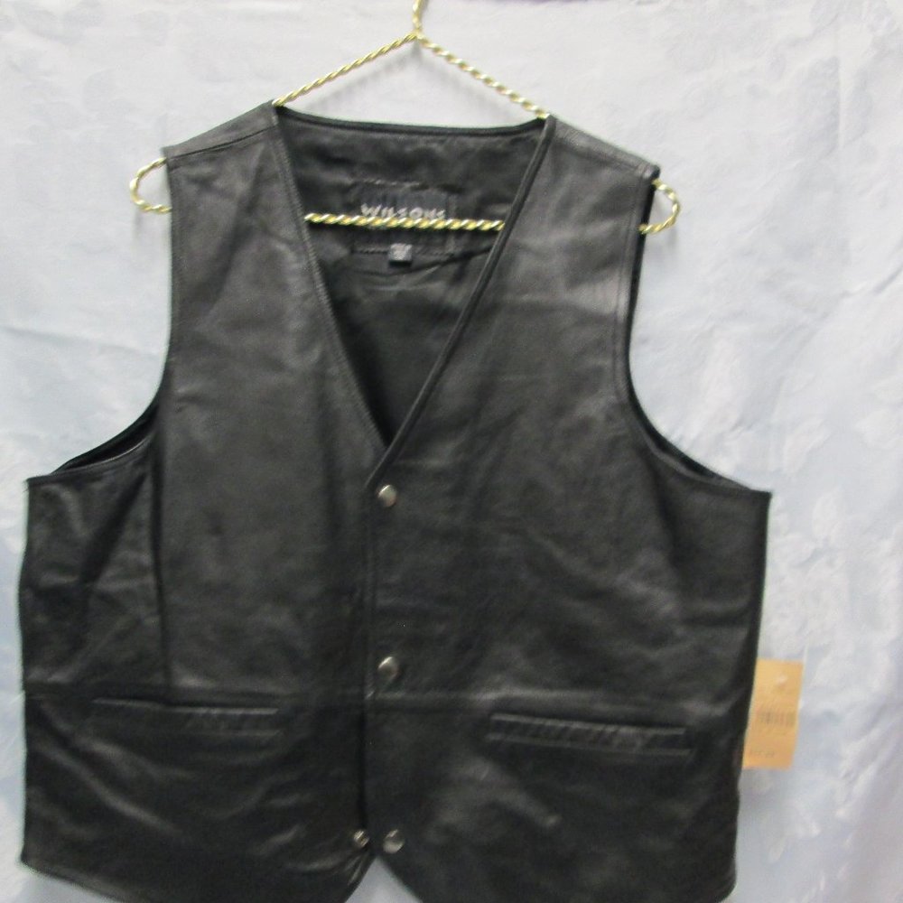 WILSONS MEN'S LEATHER VEST NWT